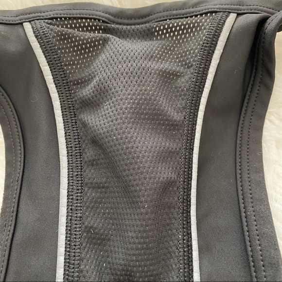 Victoria Secret Sport zipper front close long line  tank bra - Picture 12 of 16